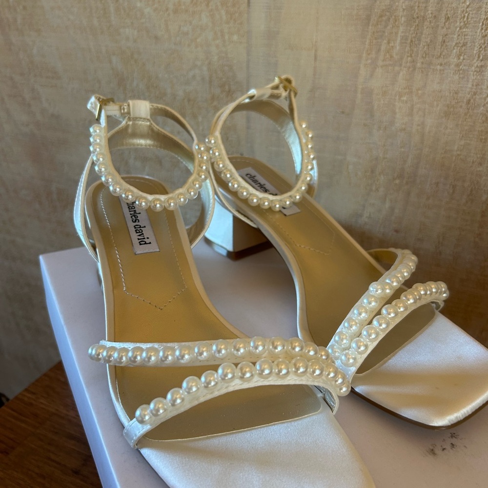 Charles David White Pearl-Adorned Heels - Picture 2 of 5